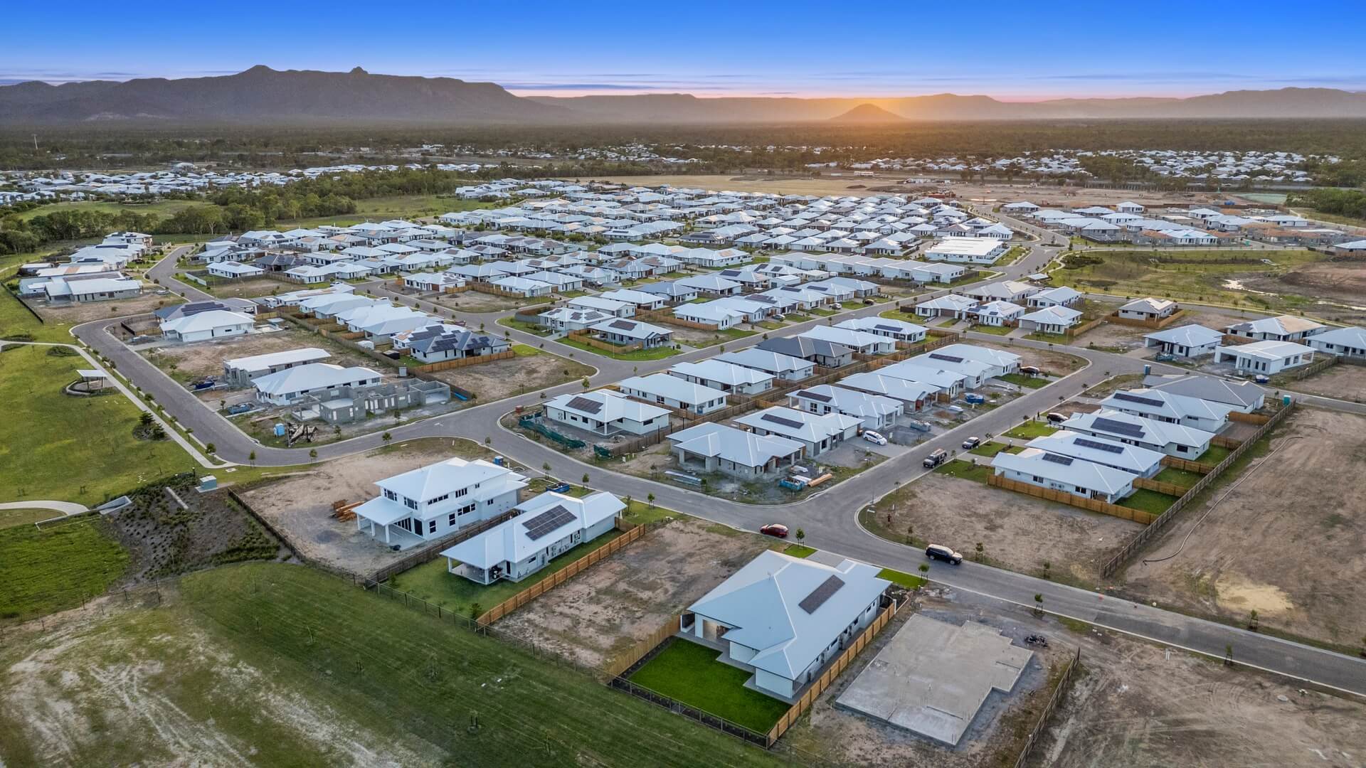 Sunnymount_0517_1920px