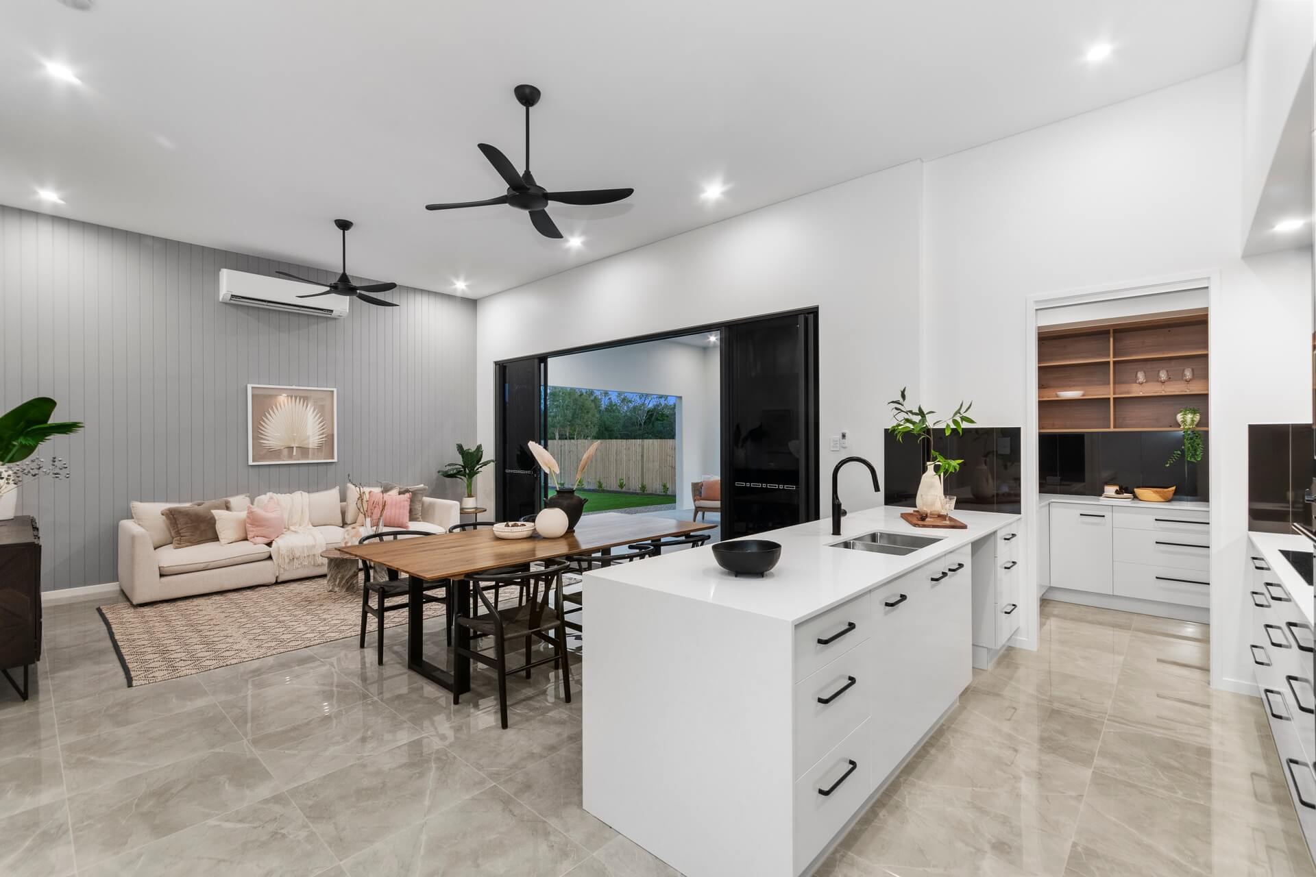 Sunnymount_8899_1920px